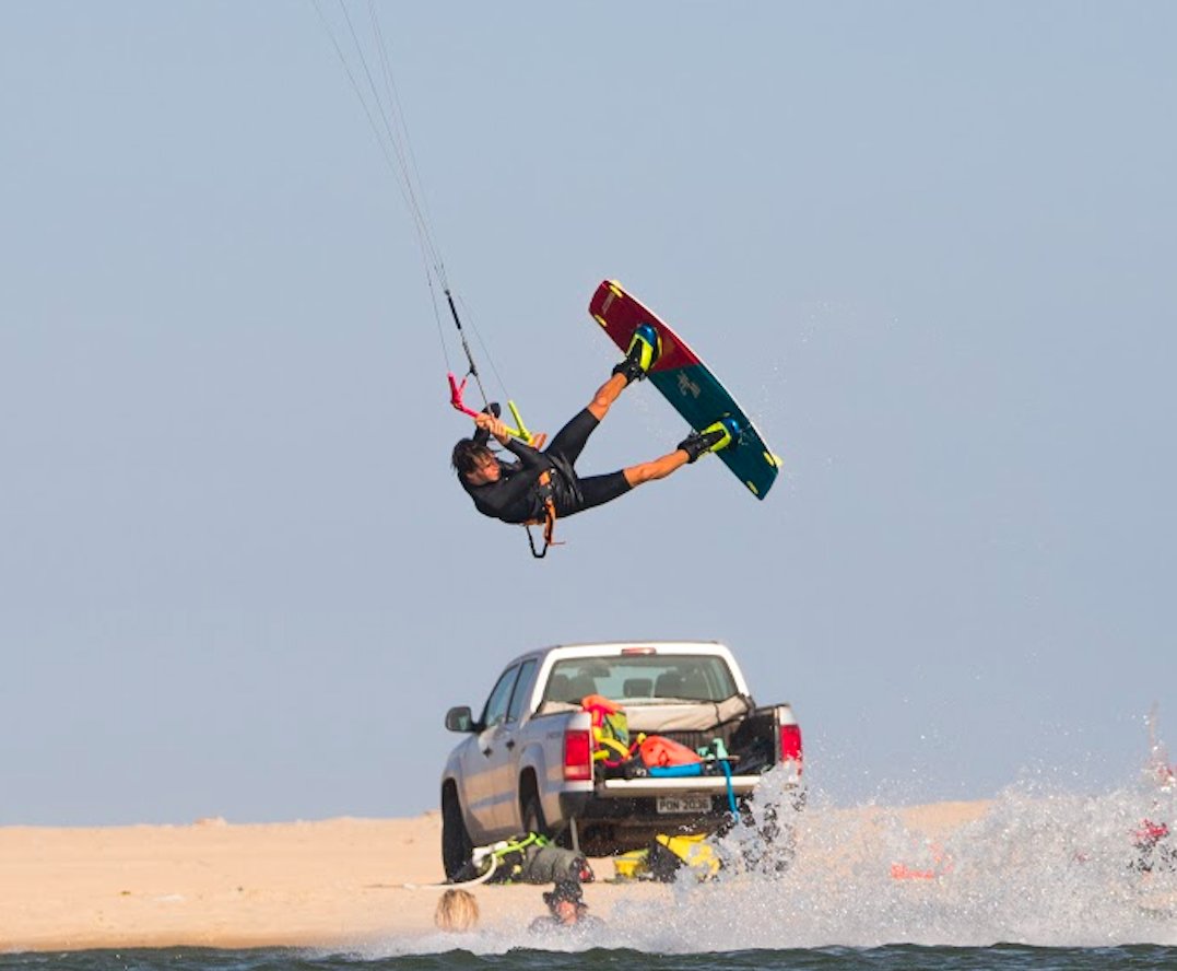 Parajuru Kitesurfing holiday and travel guide