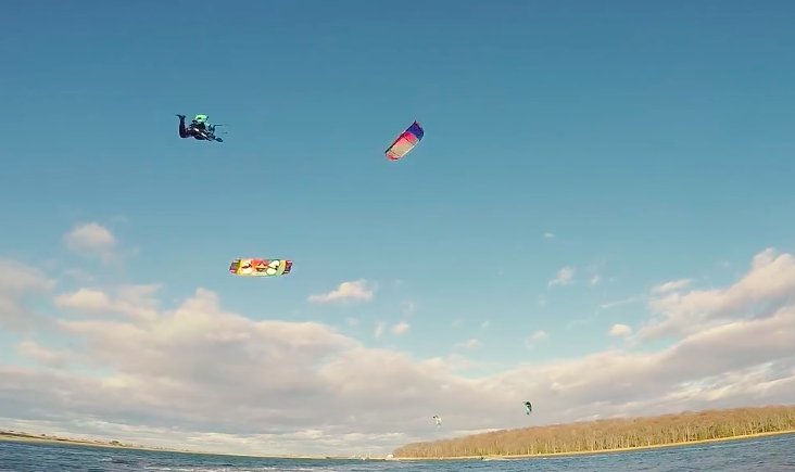 Crashes and Bloopers (Kiteboarding 2016 Edition)