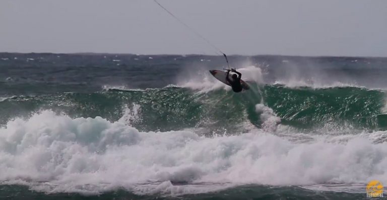 Drifting North Shore (Cabrinha Kitesurfing)