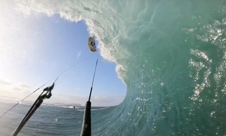 Keahi breaks down the best ever kite barrel (Cabrinha Kitesurfing)