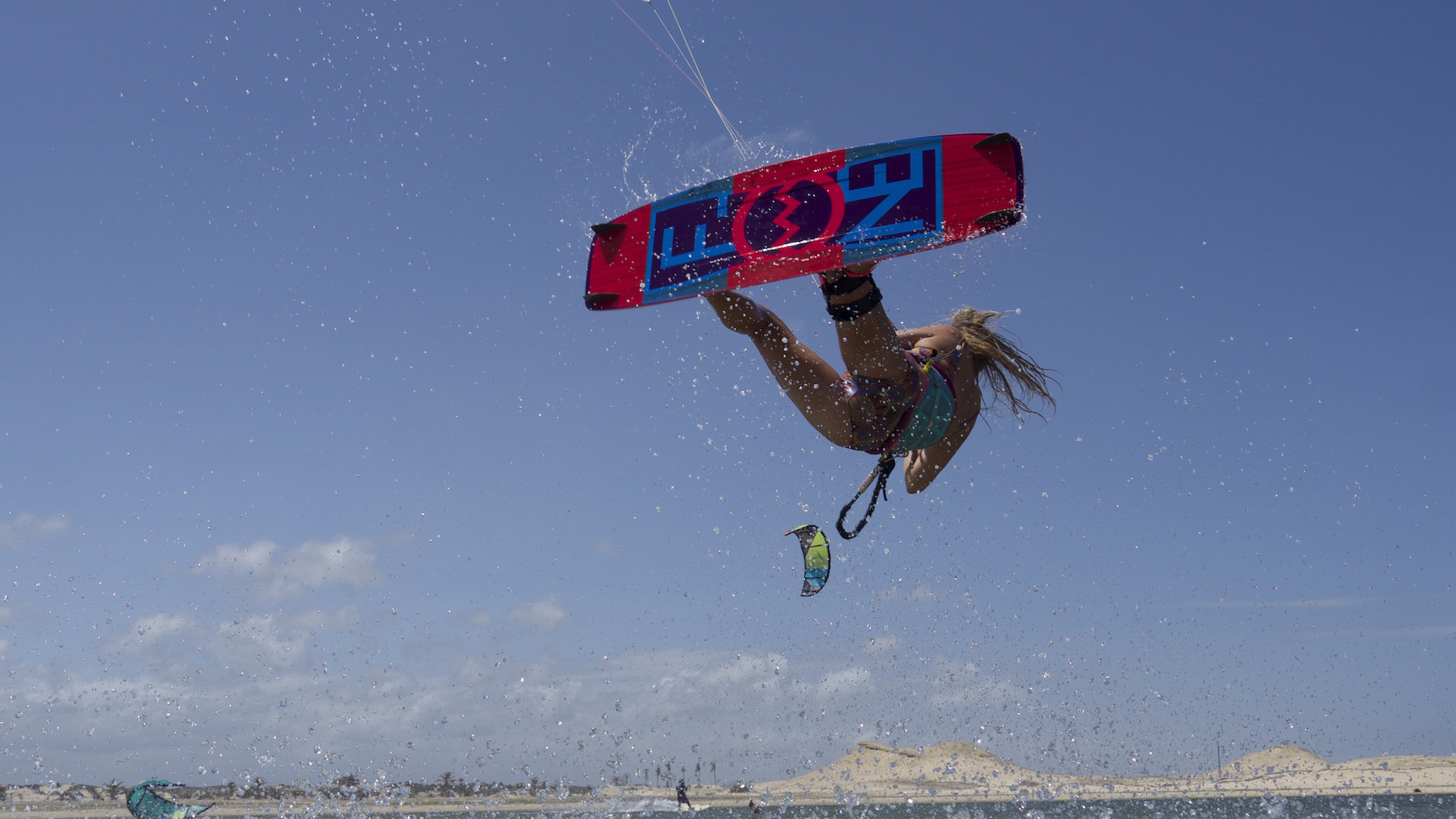 Kitesurfing in Fortaleza Holidays and Travel Guides » Americas
