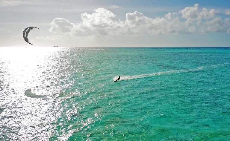 Kitesurfing Travel Guides - Northern Mariana Islands