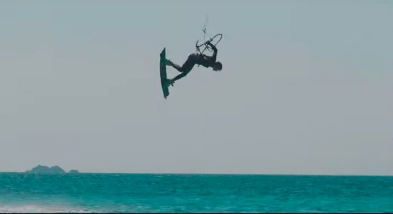 Romain Giuliano • Kitesurf Almanarre