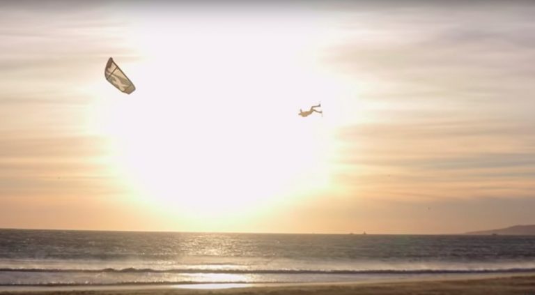Big Kite Loops in 35+ knots - World Of Whaley Episode #3