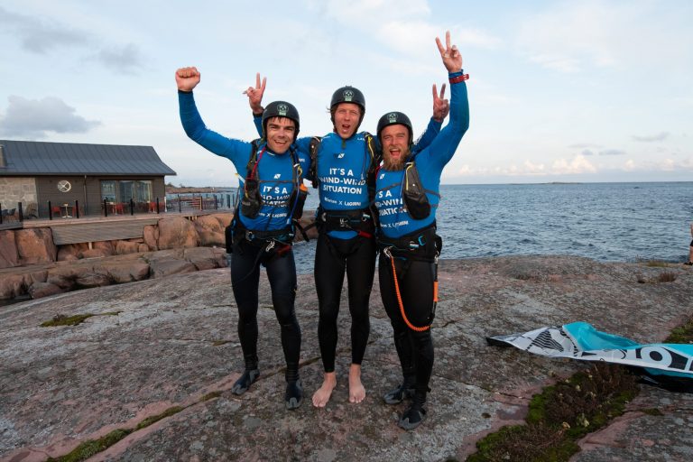 Finnish Kitesurfers Break World Record in the Baltic Sea