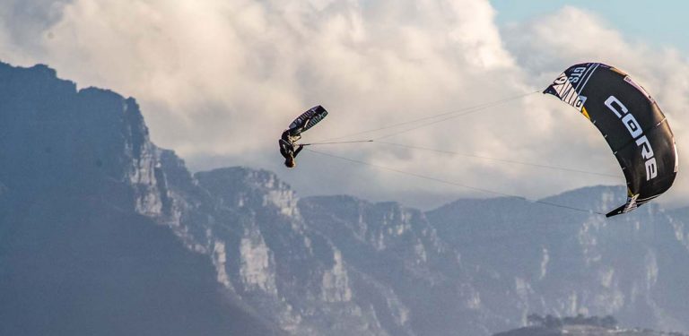 Intriguing Beings Podcast -  Season 02 Episode 07 - Steven Akkersdijk - The Long, Dutch, Kite Whisperer