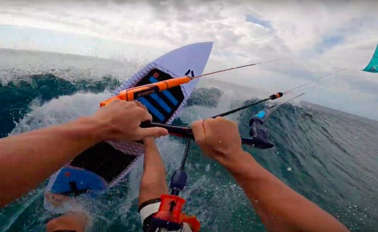 Wave Kite Session In New Cal!