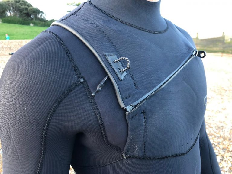 Kitesurfing Reviews - ION Products Onyx Select Semidry 5/4 2020