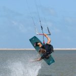 Kitesurfing Technique - Hand Drag to Blind