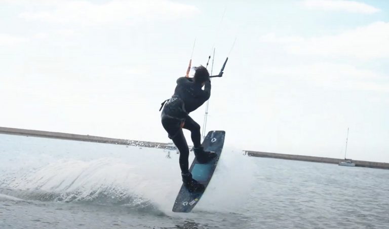 Toe-side FRONT ROLL to heel-side - Tricks of the Trade with Tom Court