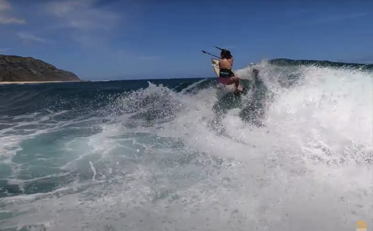 Sessions with Moona - Ep.29 Kitesurfing Follow Cam in Hawaii  (Cabrinha Kitesurfing)