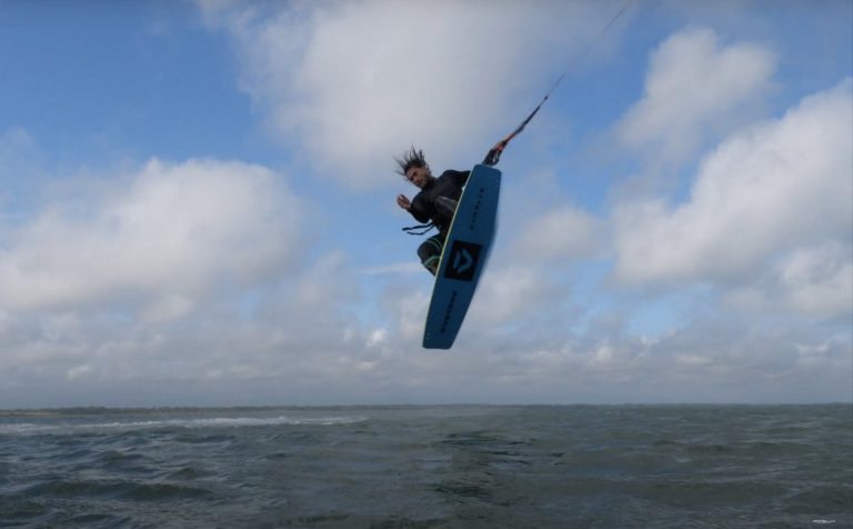 Tootsie Roll Kiteboarding - Tricks of the Trade with Tom Court