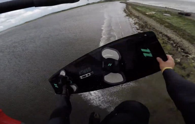 Funky friday riding 30 to 35 kts and BUTTER flat water!