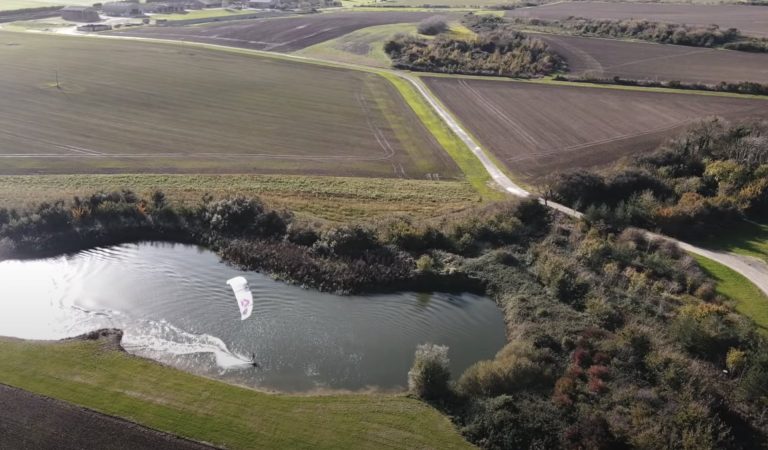 NOVELTY Kite session in the Countryside - Court In The Act Ep. 129