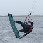 Kitesurfing Technique - Pop Back Roll to Toeside with Front Hand Grab
