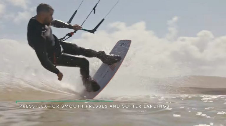 North Flare 2021 - Wakestyle / Park Twintip