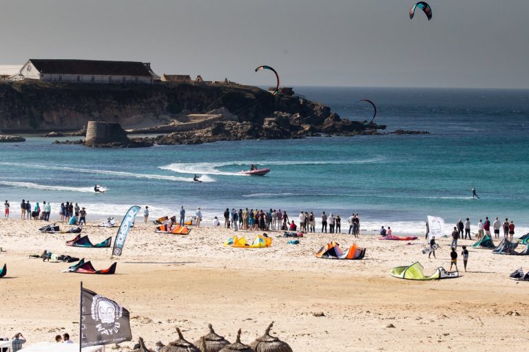 LIVE Full Power Tarifa x BAKL - Big Air Kitesurfing Event