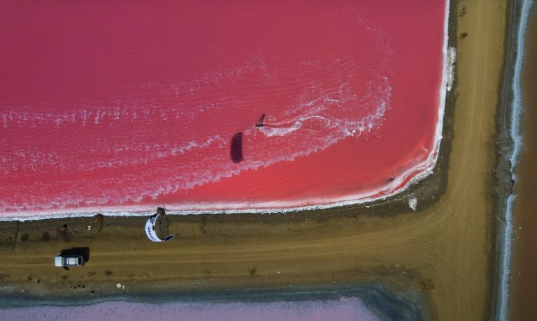 Kitesurfing in Salinas De Pampatar ( Pink Saline) | Ricardo Campello