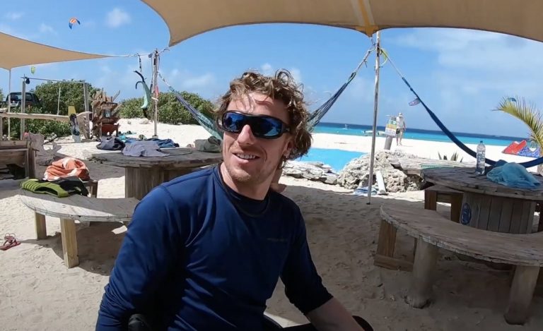 Sit-kitesurfing Bonaire 2021 - Willem Hooft