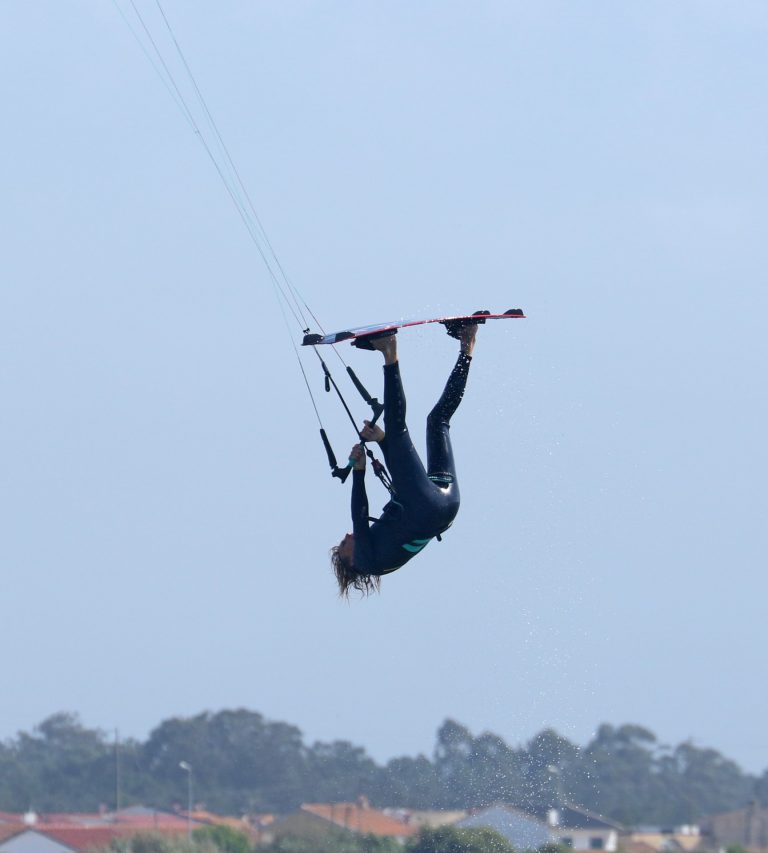 Kitesurfing Technique - Inverted Back Roll