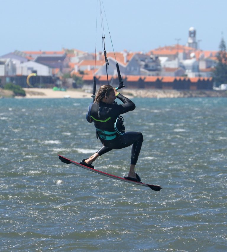 Kitesurfing Technique - Toeside Double Front Roll to Toeside