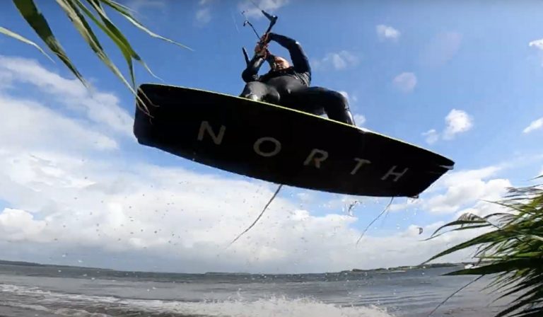 A windy SUMMER DAY - Perfect conditions with 30 KTS and flat water!