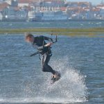 Kitesurfing Technique - Unhooked Toeside Pop to Blind with Surface Pass