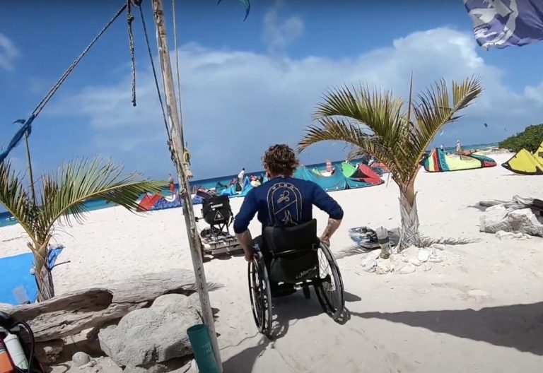 Sit-kitesurfing Bonaire 2021 - Willem Hooft