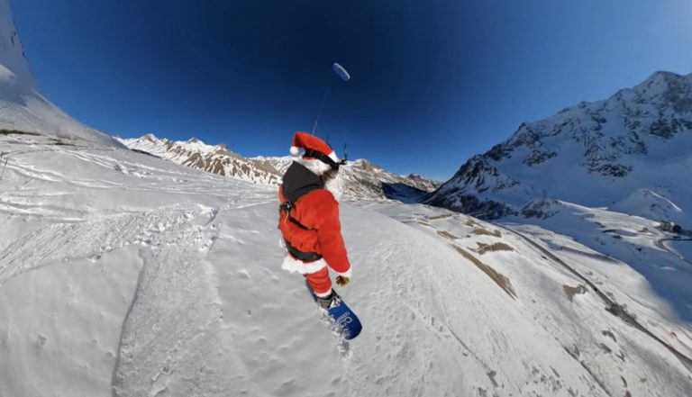 Santa Claus SnowKiting in Serre Chevalier Valley - 21/12/2021