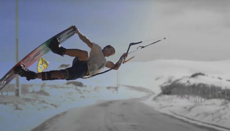 KNOT FUTURE presents "The Hitchhiker" with Marek Rowiński.