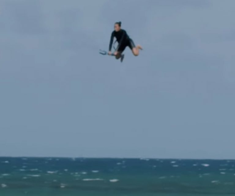 This is what happens when I don’t commit 100% #kiteboarding #maui ￼