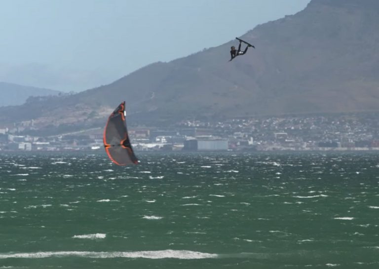 Nine on Nine's  - Jason van der Spuy (Short line kiteloops)