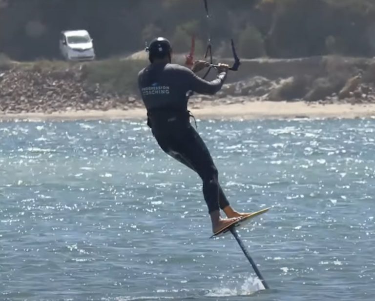 Kitefoiling Gybes - Advanced Tip - Push Down on the Bar