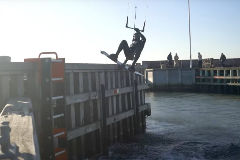 Nick Jacobsen - Tiny harbour kiting