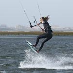 Kitesurfing Technique - Hooked Pop from Toeside to Heelside