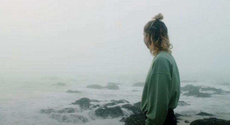 EMBRACE - Pippa van Iersel