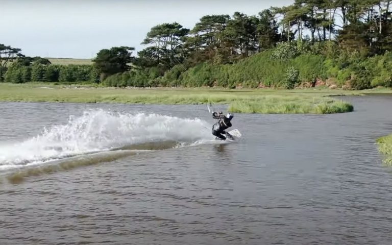 Tom Bridge - 'Light work' North Kiteboarding