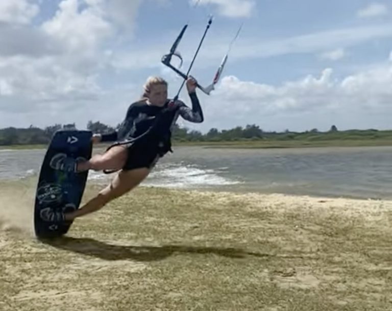 Hannah Whiteley Viral Darkslide #shorts #kitesurfing