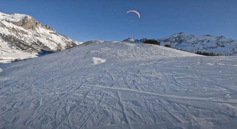 SNOWKITE FLYING CRASH