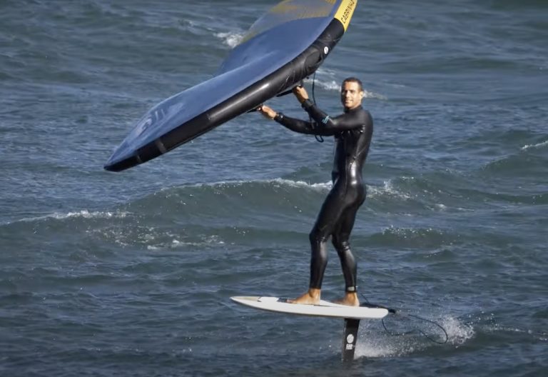How to get up on a sinker board | Small Wing Foil board
