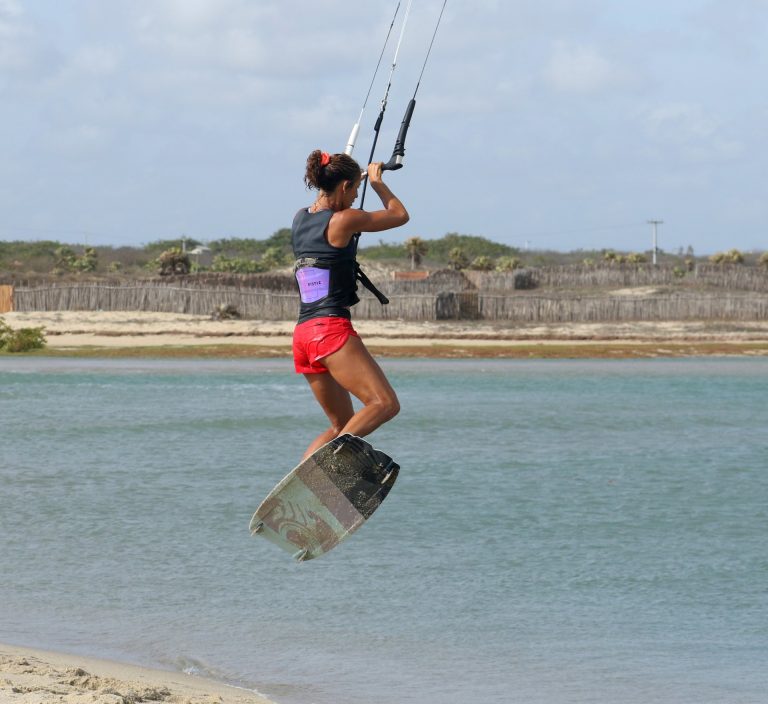 Kitesurfing Technique - Jumping Beach Start