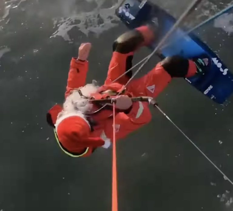 CHRISTMAS KITEBOARDING