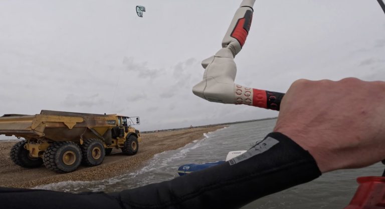 KITESURFING STORM ADVENTURE!!! - Court In The Act FREE RIDE vlog