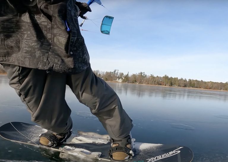 Kiteboarding on Ice - Switchblade kit - Ozone Kites