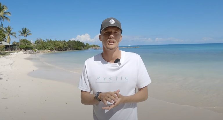 4 Tips For Learning How To Kitesurf FAST!