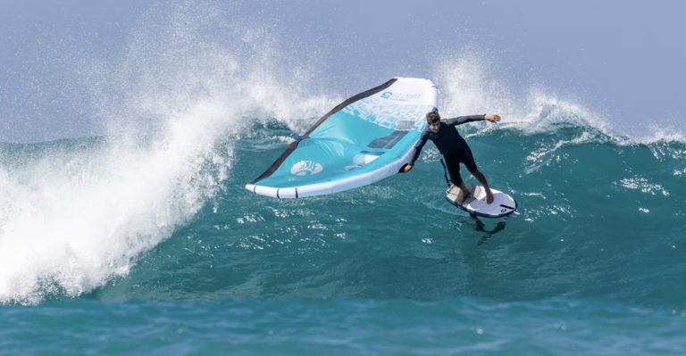 03 Cabrinha Mantis Apex Wing (Wingsurfing)