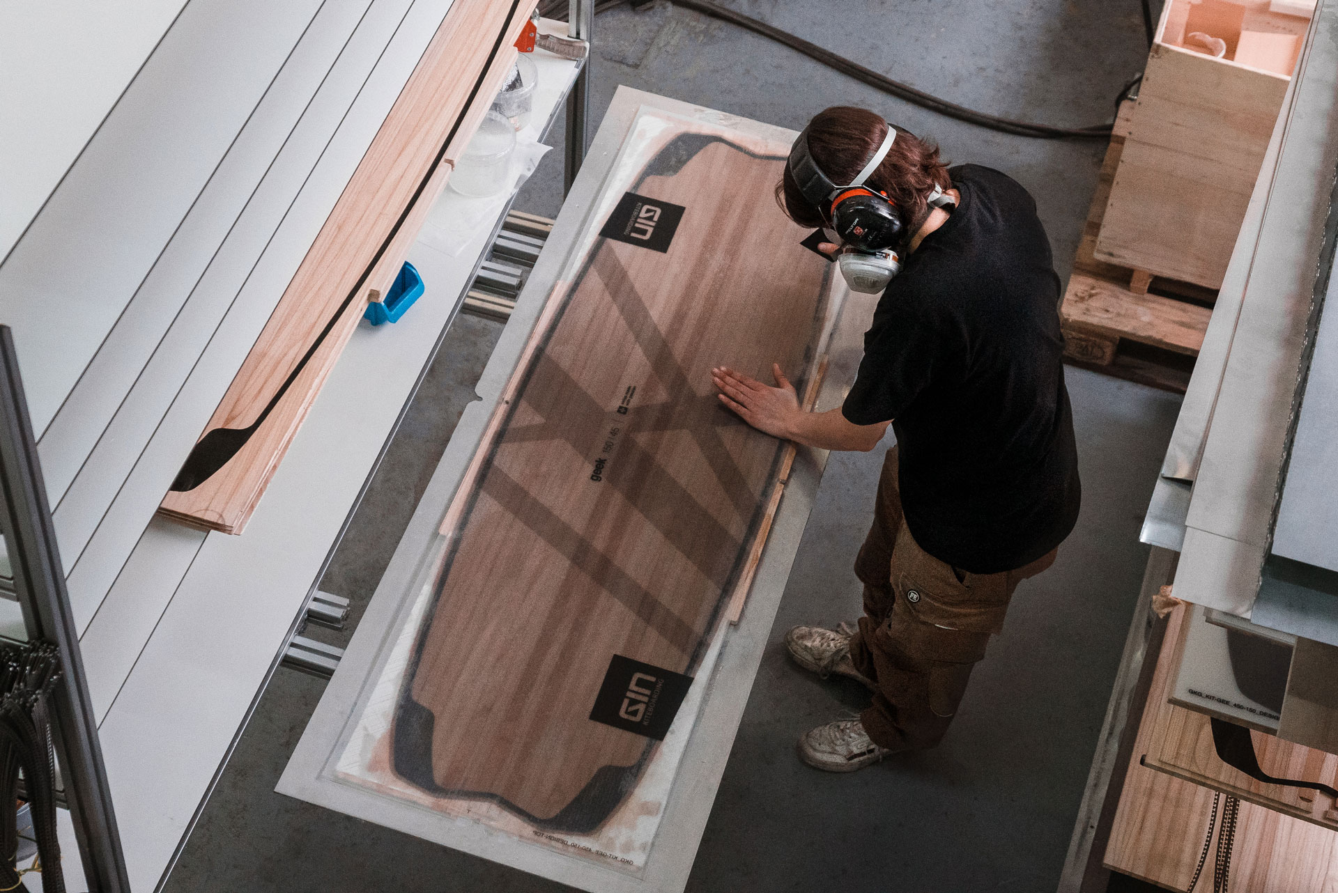 Gin Kiteboarding | Meet the Geek’s Craftsmen