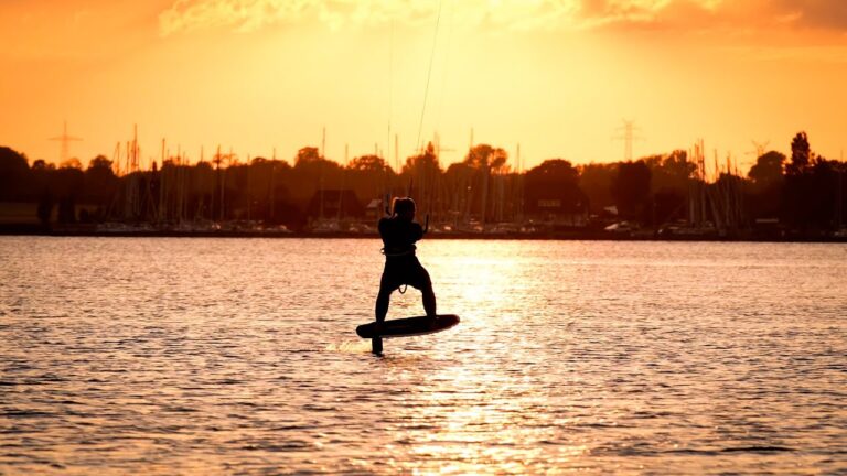 Sunsetsession auf Fehmarn | Kitesurfen VLOG