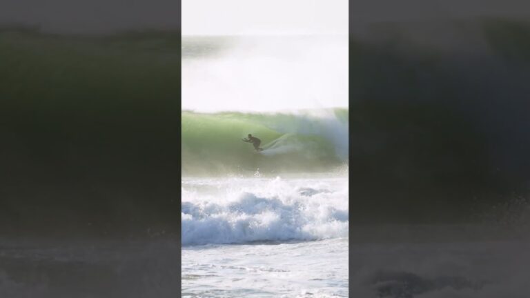 kitesurf tubular wave in Portugal