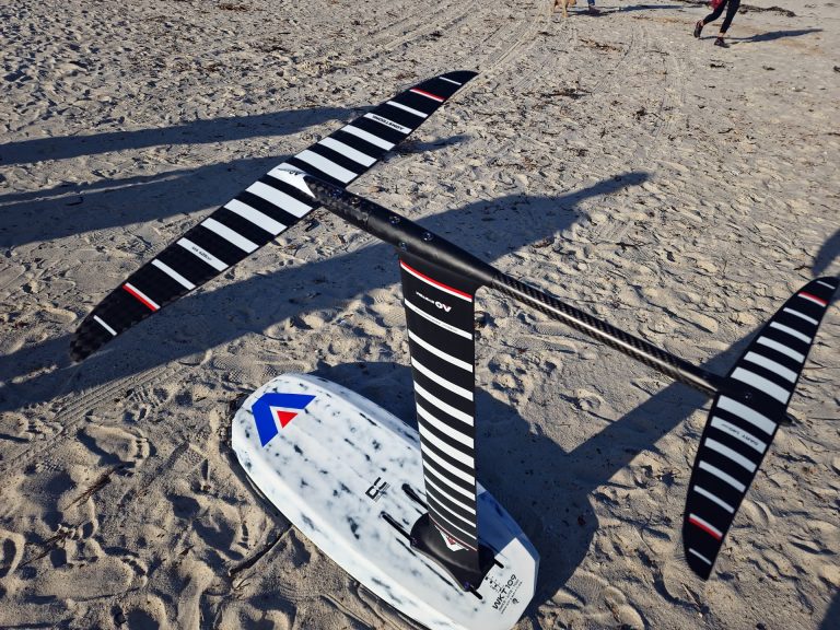 Kitesurfing Reviews - Armstrong Foils MA625 2023